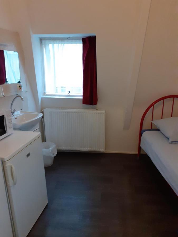 Hostel Pension Tivoli Хронинген Екстериор снимка